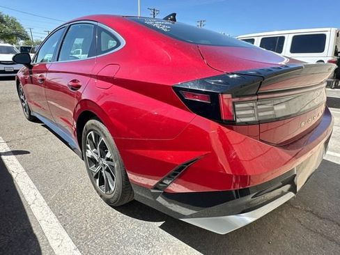 Used 2025 Hyundai Sonata SEL FWD image 6