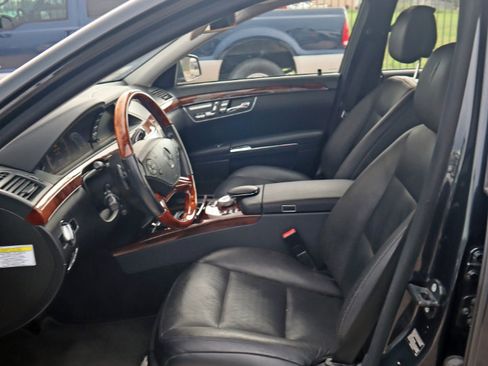 Used 2012 Mercedes-Benz S 550 image 9