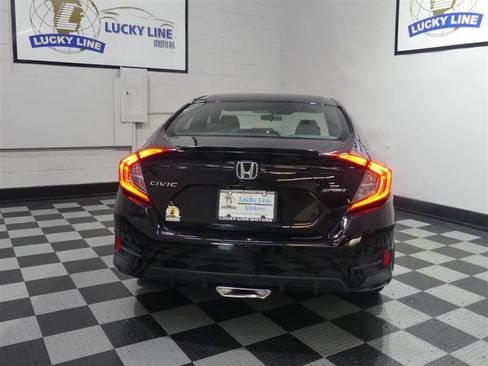 Used 2019 Honda Civic Sport image 8