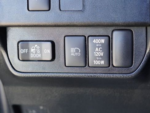 Certified 2021 Toyota Tacoma TRD Off-Road w/ Technology Package image 21