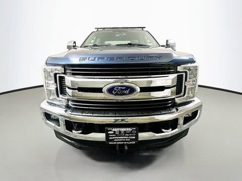 Used 2019 Ford F250 XLT w/ XLT Premium Package image 2