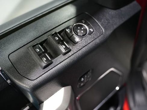 Used 2019 Ford F150 Lariat AWD/4WD image 12
