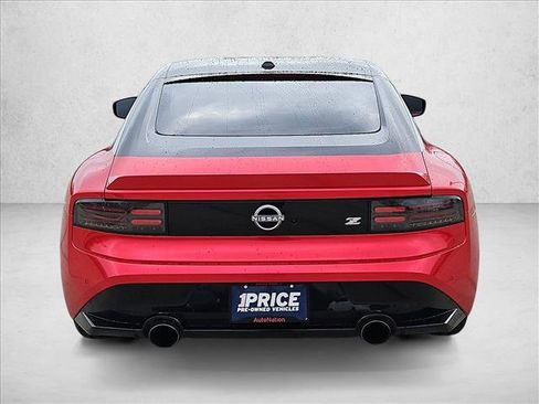 Used 2024 Nissan Z Performance w/ Floor Mat Package RWD image 7