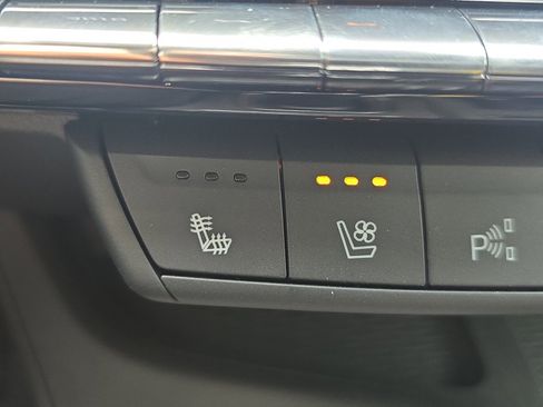 Used 2026 Cadillac CT5 V image 23