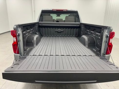 New 2026 Chevrolet Silverado 1500 LT w/ Z71 Off-Road Package image 8