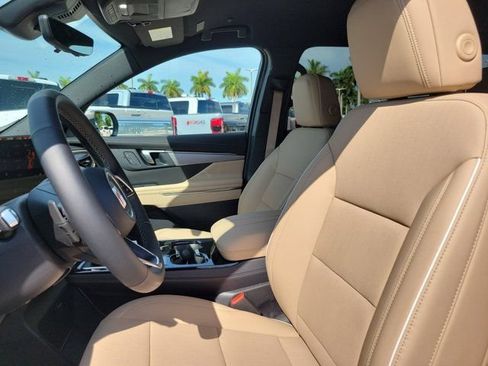 Used 2026 Buick Enclave Preferred w/ Power Package FWD image 26