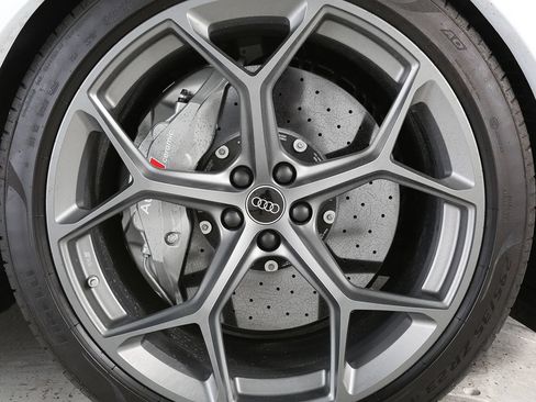 Used 2025 Audi RS Q8 performance AWD/4WD image 6