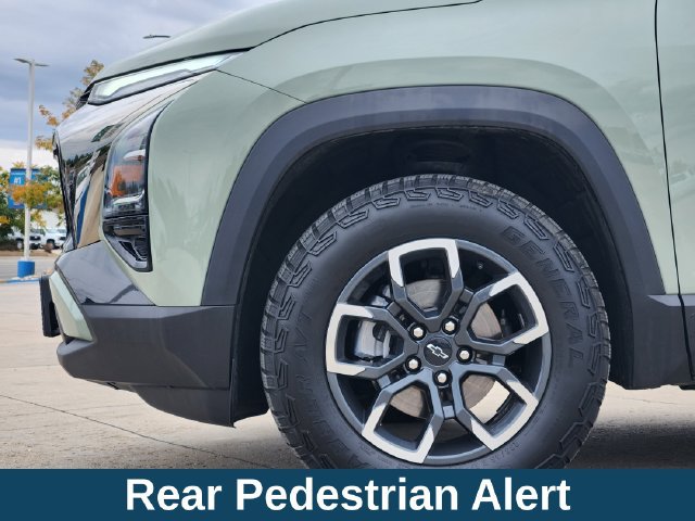Used 2026 Chevrolet Equinox ACTIV w/ Convenience Package III AWD/4WD image 12