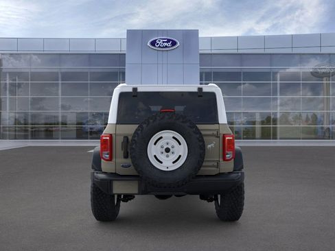 New 2026 Ford Bronco Heritage Edition image 5