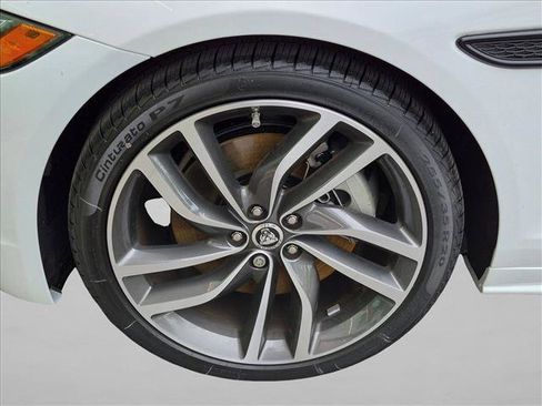 New 2024 Jaguar XF R-Dynamic SE AWD/4WD image 9