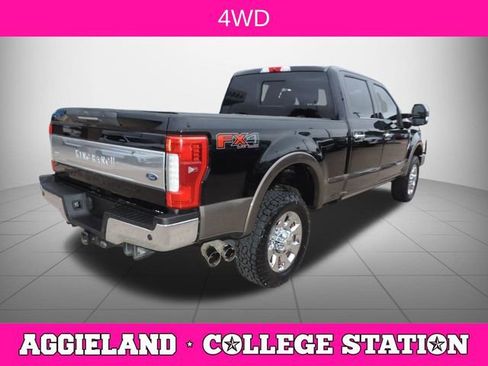 Used 2017 Ford F250 King Ranch w/ King Ranch Ultimate Package AWD/4WD image 4