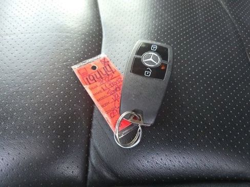 Used 2022 Mercedes-Benz Sprinter 2500 image 74