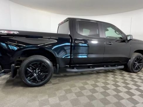 Used 2023 Chevrolet Silverado 1500 Custom w/ Rally Edition AWD/4WD image 4