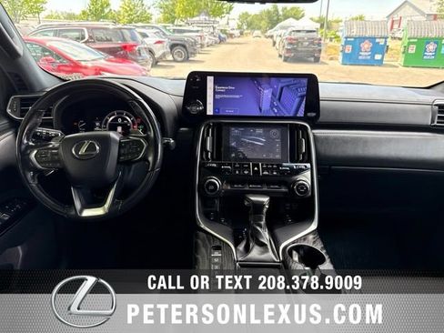 Used 2023 Lexus LX 600 4WD w/ Appearance Package image 16
