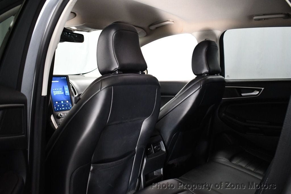 Used 2022 Ford Edge SEL AWD/4WD image 19