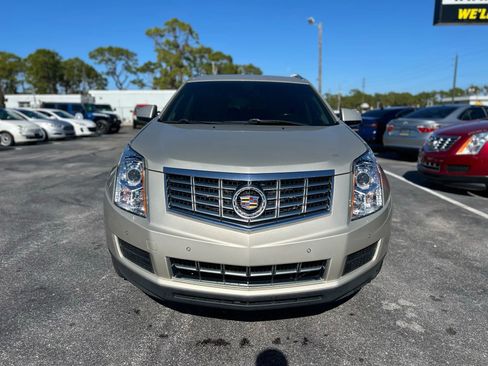 Used 2016 Cadillac SRX Luxury image 4