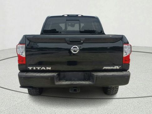 Used 2019 Nissan Titan PRO-4X w/ Pro-4x Convenience Package AWD/4WD image 12