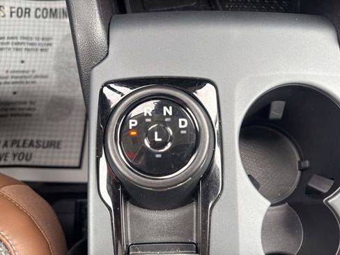 Used 2024 Ford Bronco Sport Outer Banks w/ Tech Package image 20