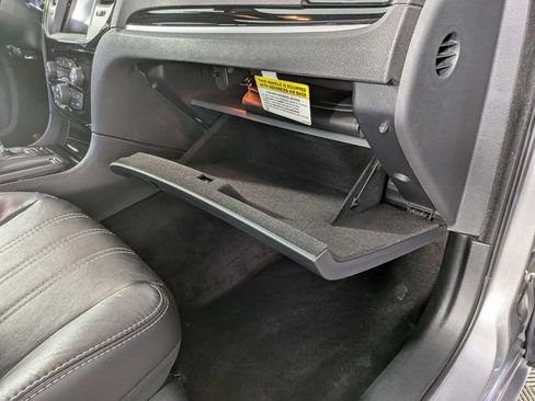 Used 2017 Chrysler 300 S AWD/4WD image 30