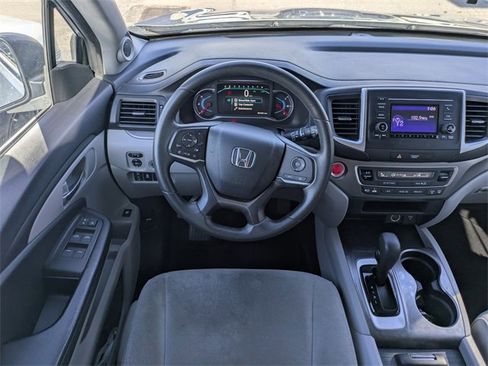 Used 2019 Honda Pilot LX image 16