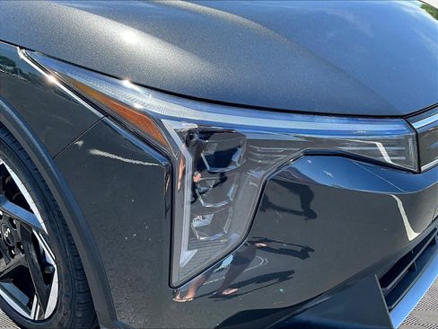 Used 2025 Kia K4 EX FWD image 32