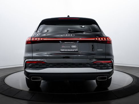 Certified 2025 Audi Q5 Premium Plus w/ Premium Plus image 21