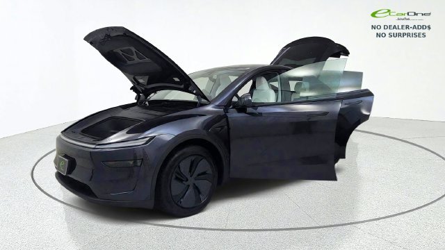 Used 2026 Tesla Model Y 2WD image 14