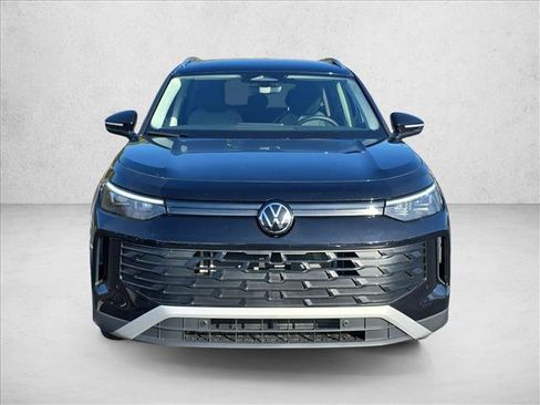 New 2026 Volkswagen Tiguan S image 10