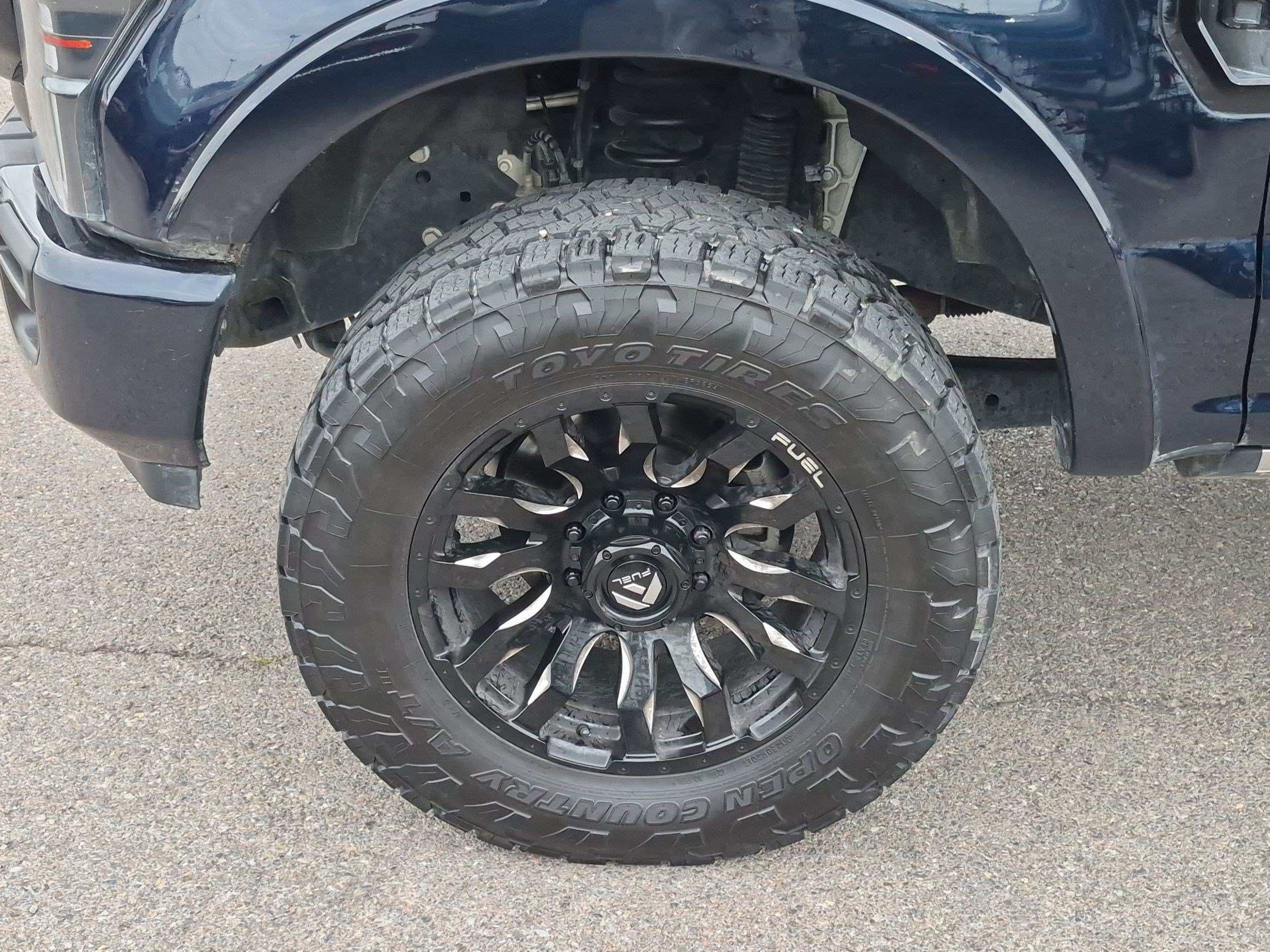 Used 2022 Ford F350 Lariat w/ Tremor Off-Road Package AWD/4WD image 11