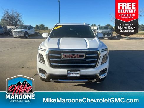 Used 2025 GMC Yukon Elevation AWD/4WD image 1