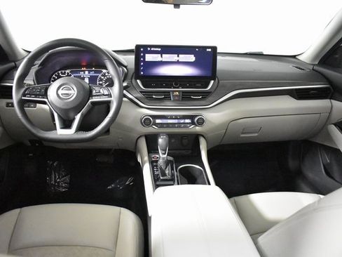 Certified 2023 Nissan Altima 2.5 SL image 29