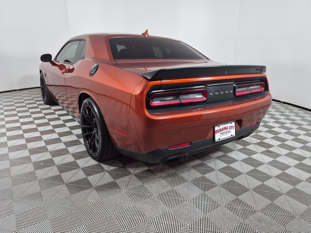 Used 2023 Dodge Challenger SRT Hellcat RWD image 5