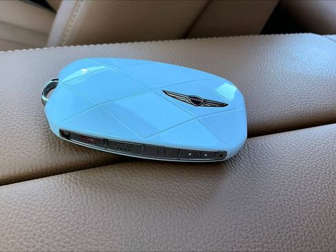 Used 2026 Genesis GV80 2.5T Advanced image 14