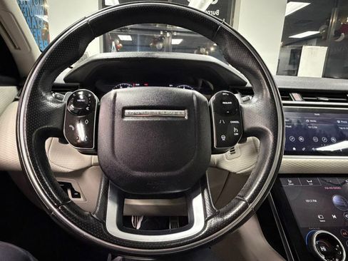 Used 2020 Land Rover Range Rover Velar R-Dynamic S image 21