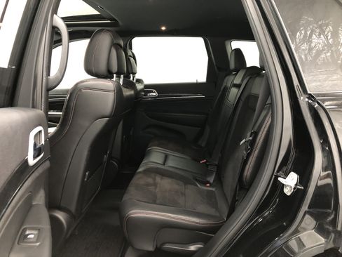 Used 2019 Jeep Grand Cherokee Trailhawk image 11