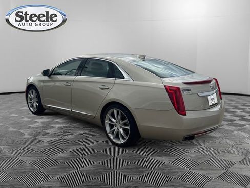 Used 2016 Cadillac XTS Premium image 3