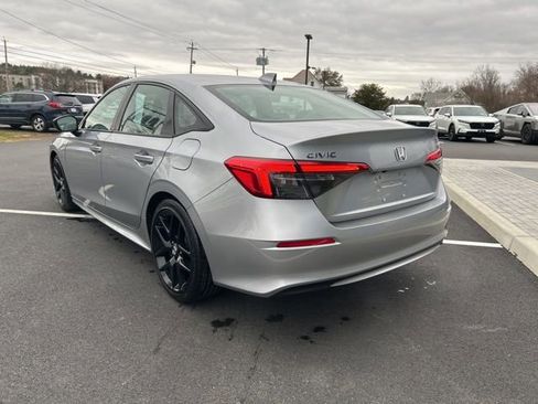 Certified 2024 Honda Civic Sport image 9