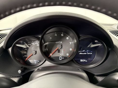 Certified 2025 Porsche 718 Boxster GTS RWD image 35