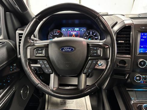 Used 2020 Ford Expedition Max Limited AWD/4WD image 18