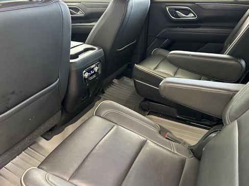 Used 2021 GMC Yukon SLT image 12