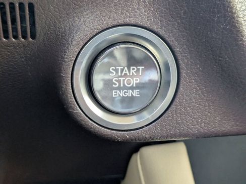 Used 2020 Lexus RX 350L Luxury image 34