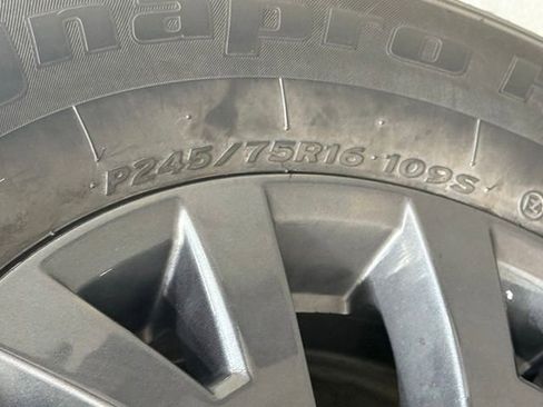 Used 2022 Toyota Tacoma SR5 image 36