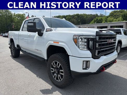 Used 2023 GMC Sierra 2500 AT4 AWD/4WD image 2