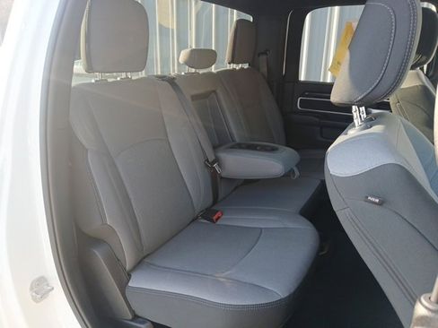 Used 2024 RAM 2500 Big Horn image 31