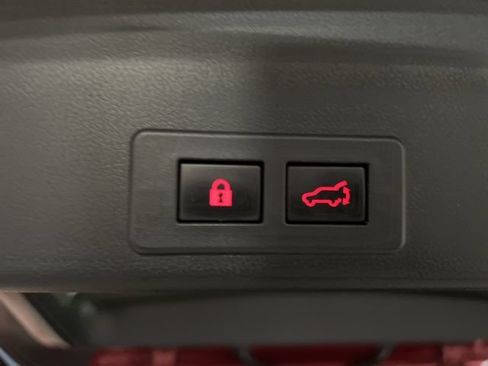 Used 2020 Subaru Ascent Limited w/ Technology Package AWD/4WD image 71