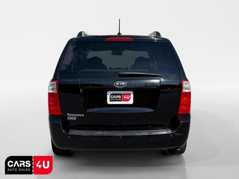 Used 2010 Kia Sedona LX FWD image 6