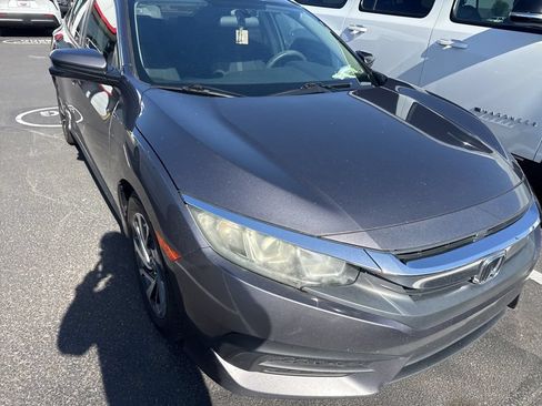 Used 2016 Honda Civic EX image 3