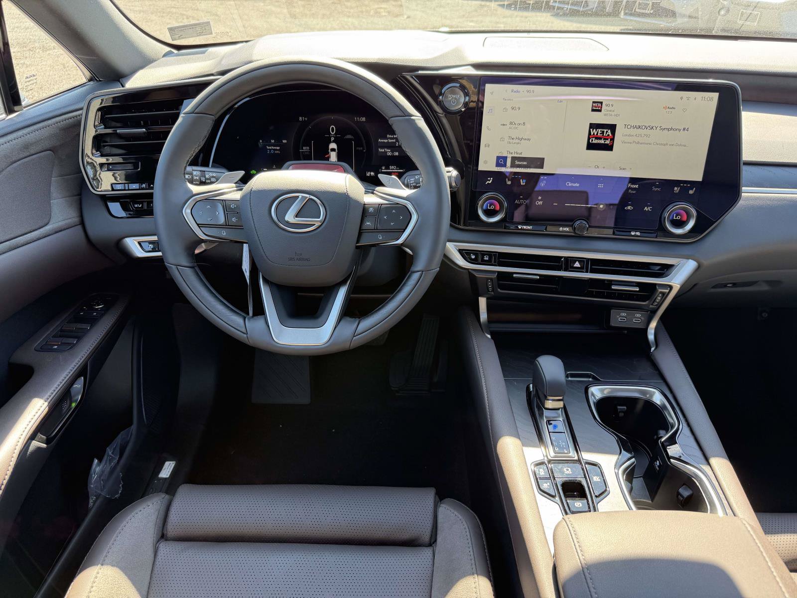 New 2026 Lexus RX 350h AWD/4WD image 8
