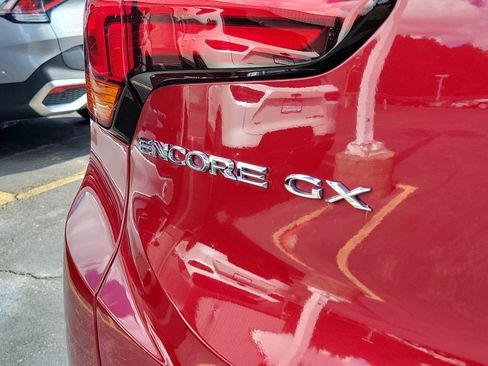 Used 2020 Buick Encore GX Select w/ Experience Buick Package FWD image 9