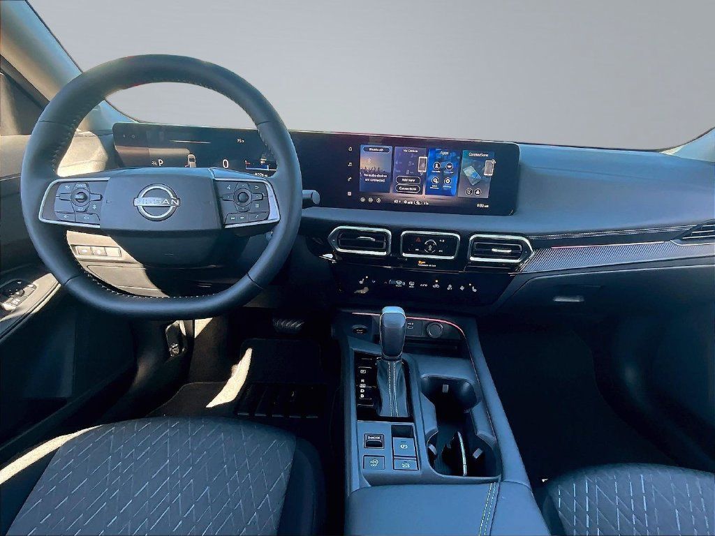 Used 2026 Nissan Sentra SV w/ SV Convenience Package FWD image 5